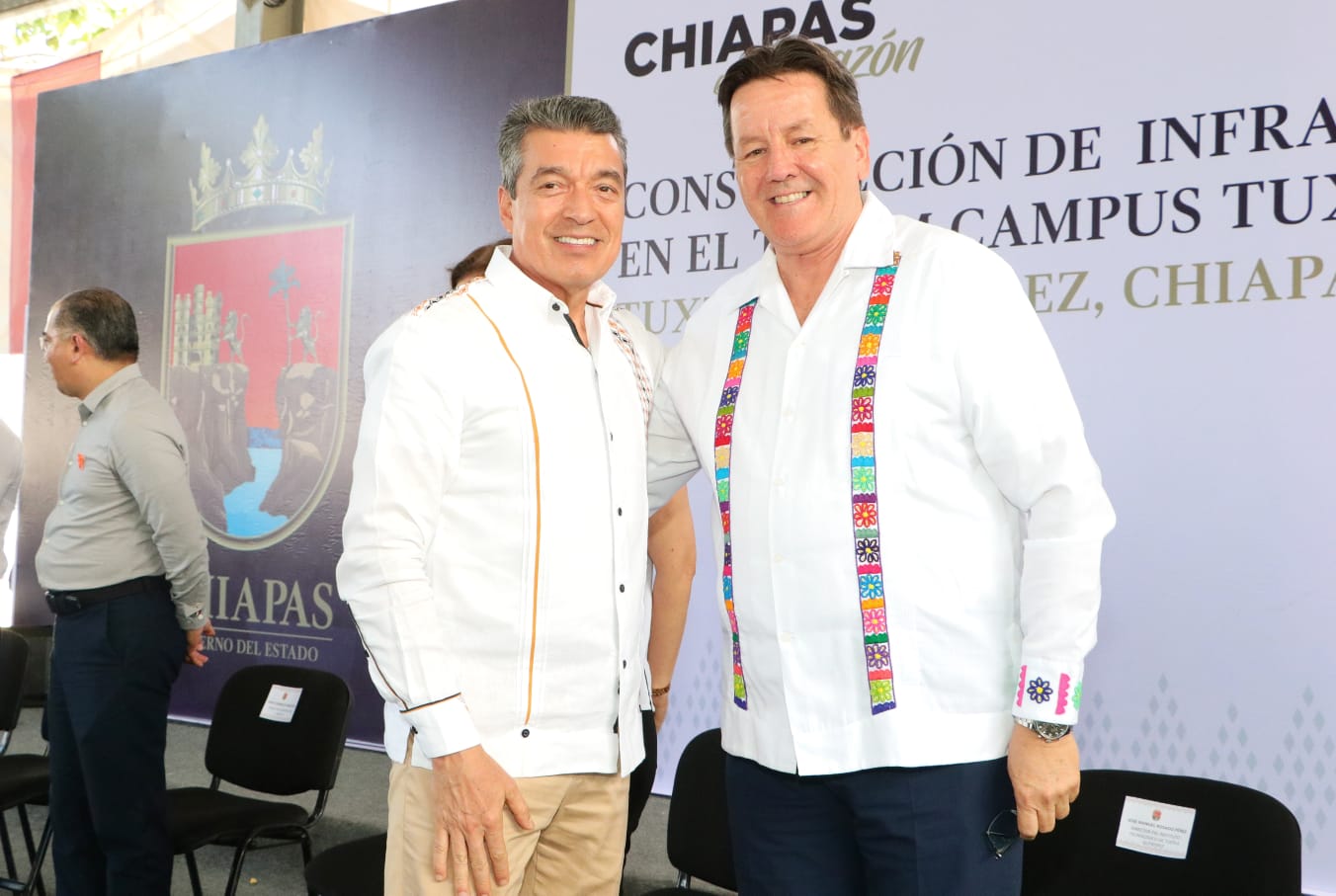 Gobernador de Chiapas inaugura reconstrucción de dos edificios en el ...