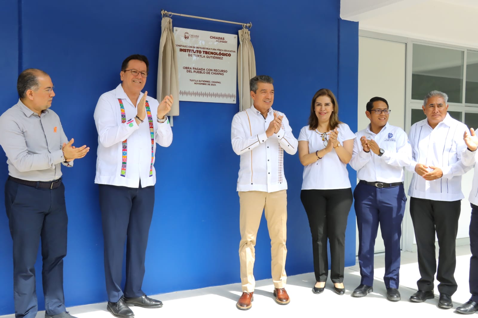 Gobernador de Chiapas inaugura reconstrucción de dos edificios en el ...