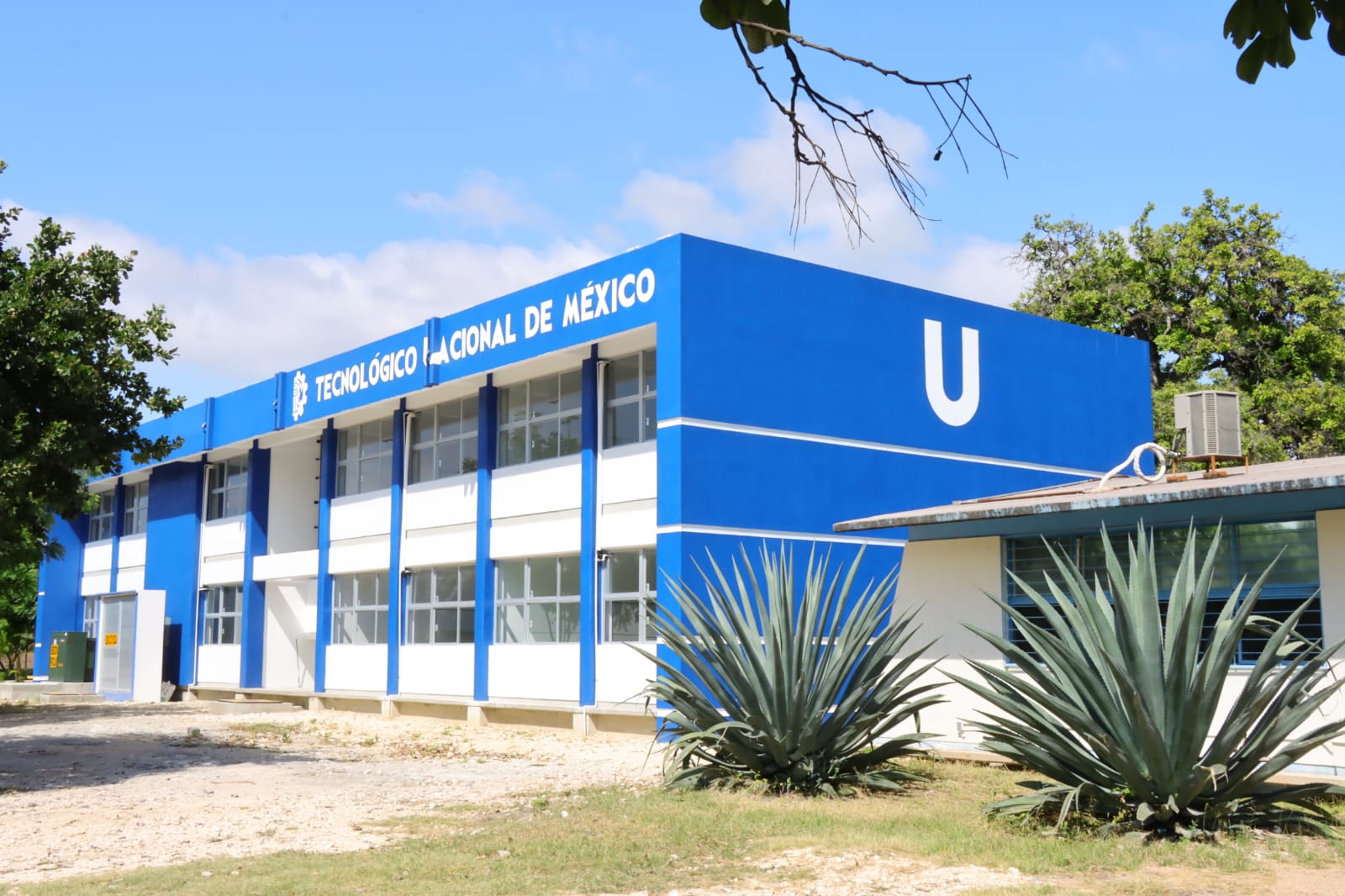 Gobernador de Chiapas inaugura reconstrucción de dos edificios en el ...